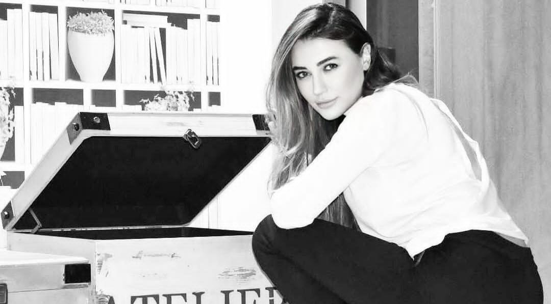 صورة مميزة: الفنانة التشكيلية ليال خولي صاحبة الريشة السحرية
