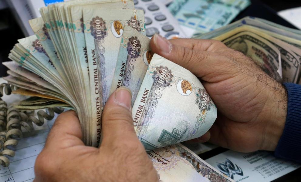 صورة مميزة: 5 دول خليجية تتصدر دول بمتوسط الرواتب