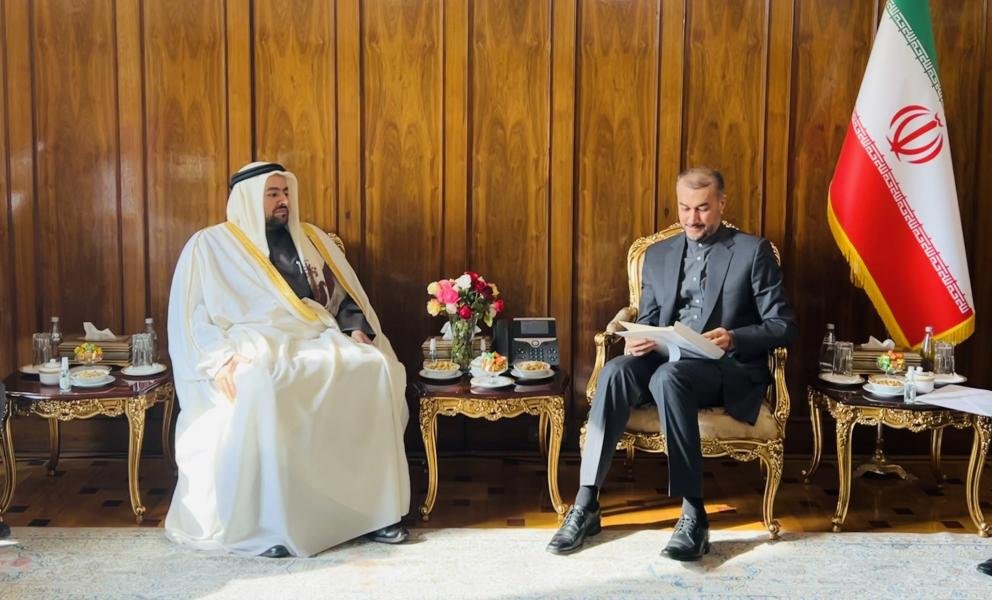 صورة مميزة: رسالة خطية من وزير خارجية قطر إلى نظيره الإيراني