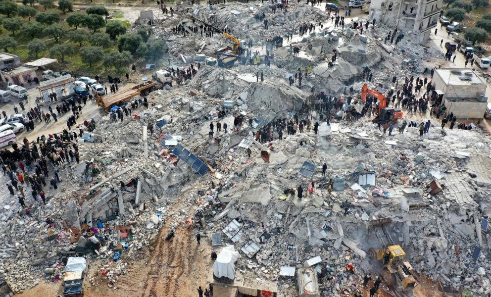 صورة مميزة: قطر ترسل 10 آلاف منزل متنقل لإغاثة متضرري زلزال تركيا