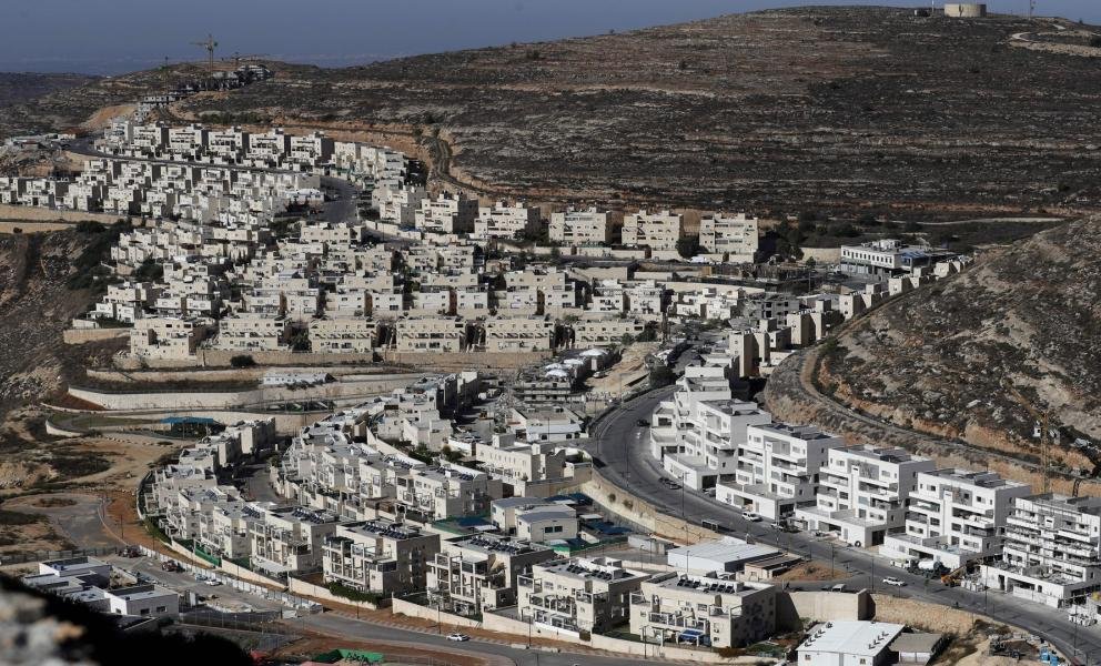 دول خليجية تدين طرح وحدات استيطانية جديدة بالضفة - صورة مميزة صورة مميزة: دول خليجية تدين طرح وحدات استيطانية جديدة بالضفة