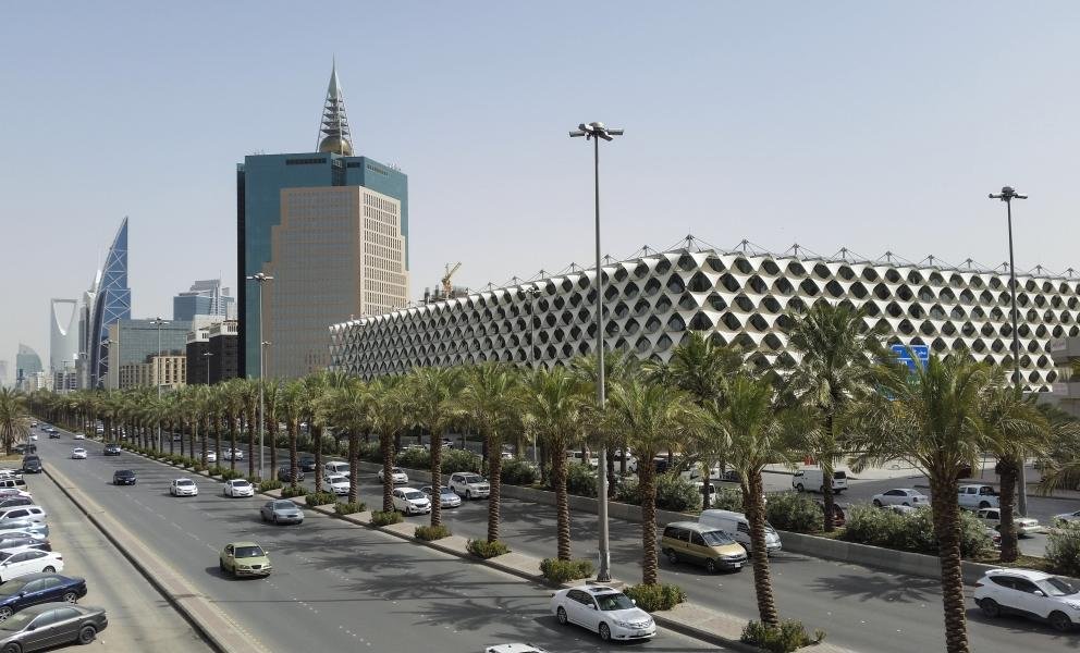 صورة مميزة: ارتفاع أصول الصندوق السيادي السعودي إلى 727 مليار دولار