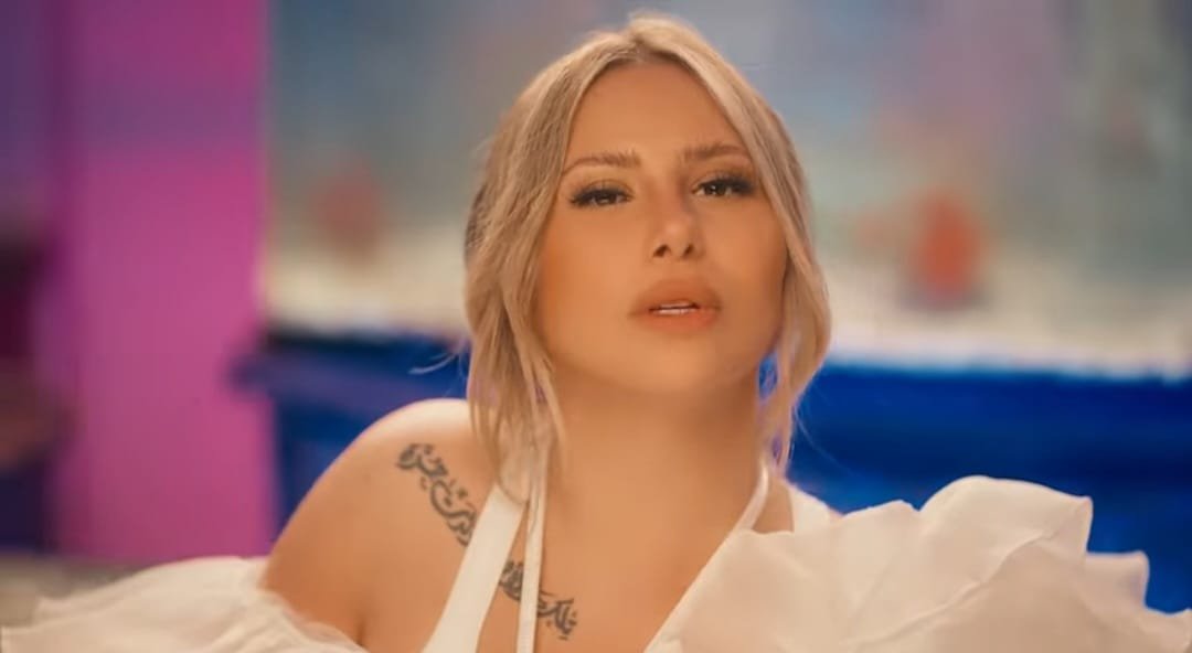 راكيل تضرب من جديد بجديدها ماما المجال - صورة مميزة راكيل تضرب من جديد بجديدها ماما المجال