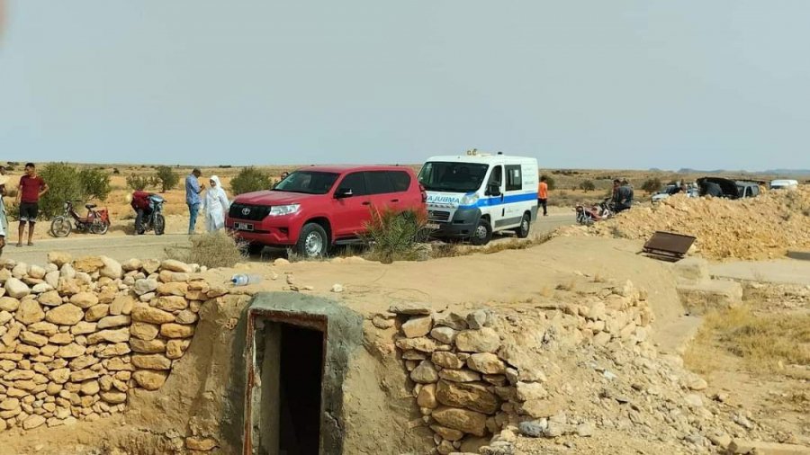 مصرع أخوين تونسيين داخل بئر عمقها 7 أمتار - صورة مميزة مصرع أخوين تونسيين داخل بئر عمقها 7 أمتار