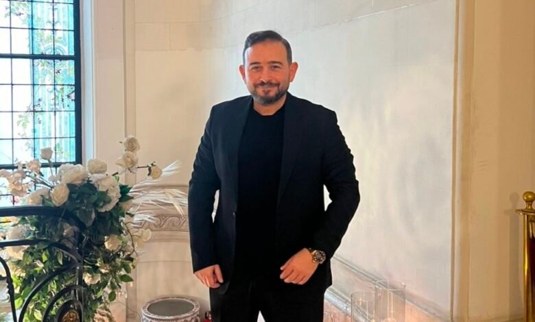 لمسات أحمد عادل الفنية تتصدّر التعاونات الموسيقية في العالم العربي لمسات أحمد عادل الفنية تتصدّر التعاونات الموسيقية في العالم العربي