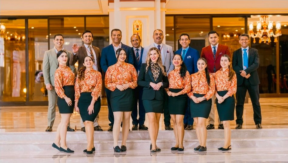 صورة مميزة: جلالة الملك مسواتي الثالث يفتتح رسميًا إيزولويني بالاتزو في حدث تاريخي بمملكة إسواتيني