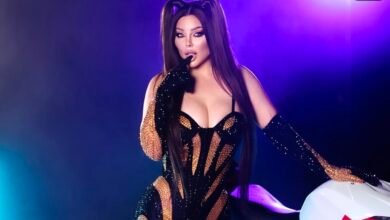 بالأسود والذهبي… رولا يموت تثير الجدل في أحدث ظهور بالأسود والذهبي… رولا يموت تثير الجدل في أحدث ظهور