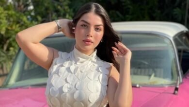 آية ترك تستعد لافتتاح مسارها المهني في تصميم الأزياء