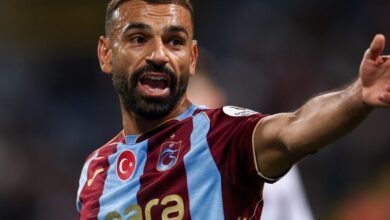 أبو تريكة يتغنى بماركة صلاح الخاصة في فوز طرابزون