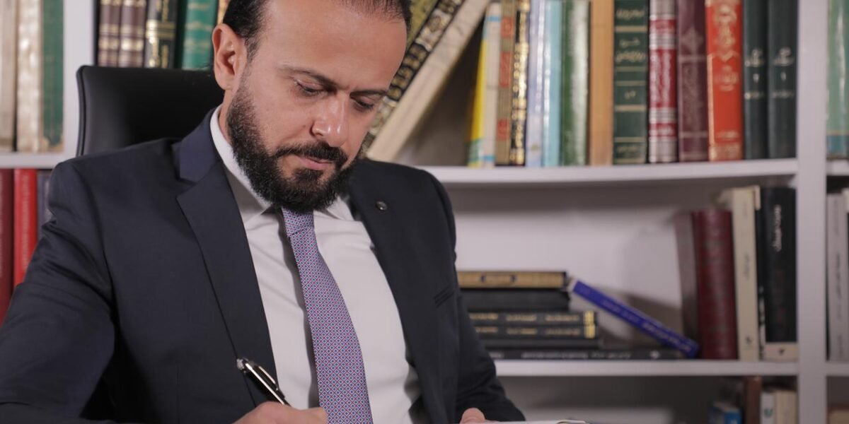 صورة مميزة: الدكتور علي حمّود يؤكد لا حرب أمريكية إيرانية في المنطقة وعودة الملف النووي تستغرق وقتًا
