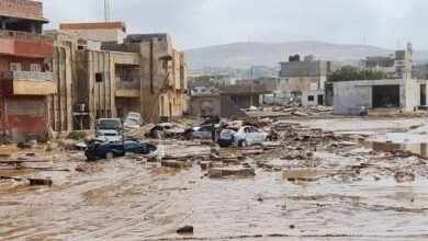 العاصفة دانيال تنشر الدمار في شرقي ليبيا