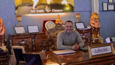 الفنان مصطفى درويش في زيارة لمقر شركةWe earn fanince
