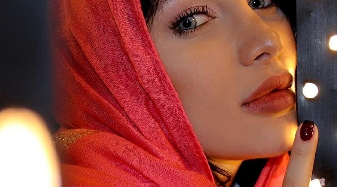 صورة مميزة: الكاتبة سارة شعبان تستعد لإطلاق كتابها الجديد بعد نجاح جنون الأنا