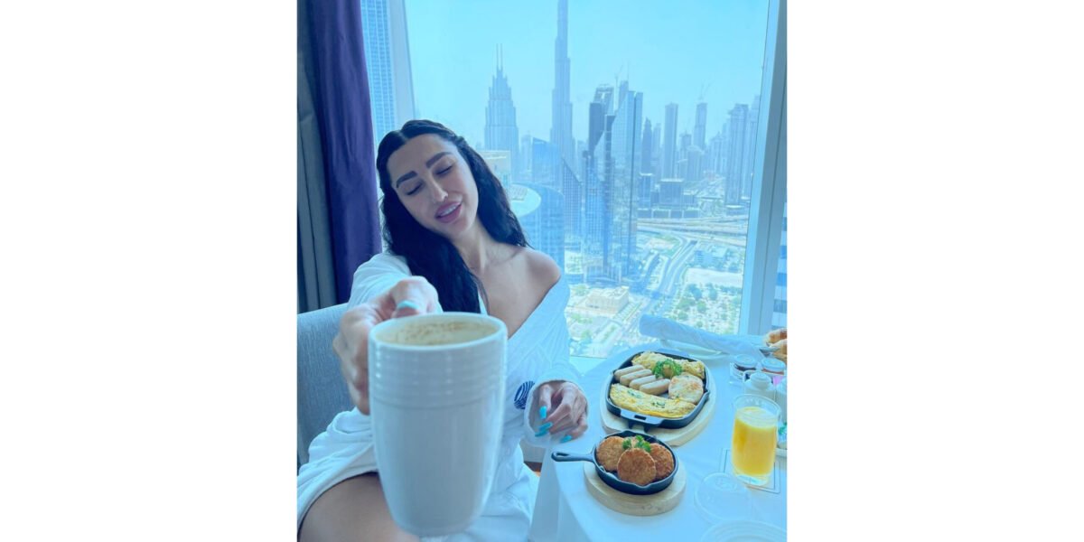 صورة مميزة: المؤثرة Carol Atieh جلسات تصويرية عالمية في مختلف أنحاء العالم