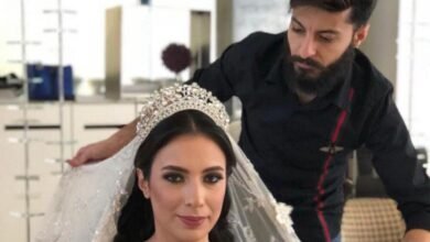 المزين حسين صفوان يبدع في تزيين عرائسه