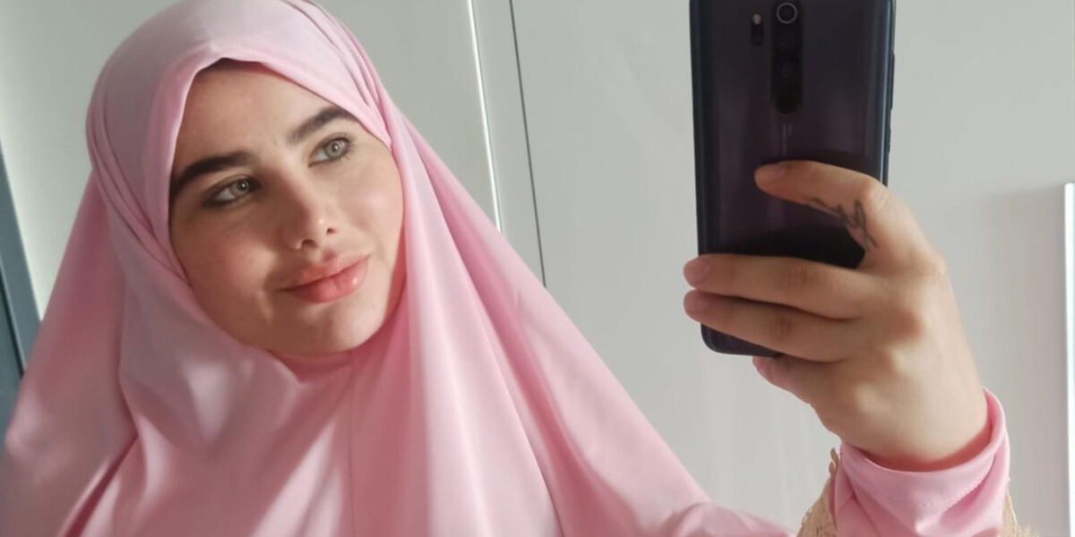 انجي خوري تصدم الجمهور بعد ارتداء الحجاب - صورة مميزة صورة مميزة: انجي خوري تصدم الجمهور بعد ارتداء الحجاب