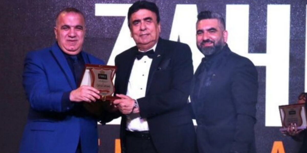صورة مميزة: تكريم ميزون سليم متري في مهرجان انتخاب ملكة جمال زحلة