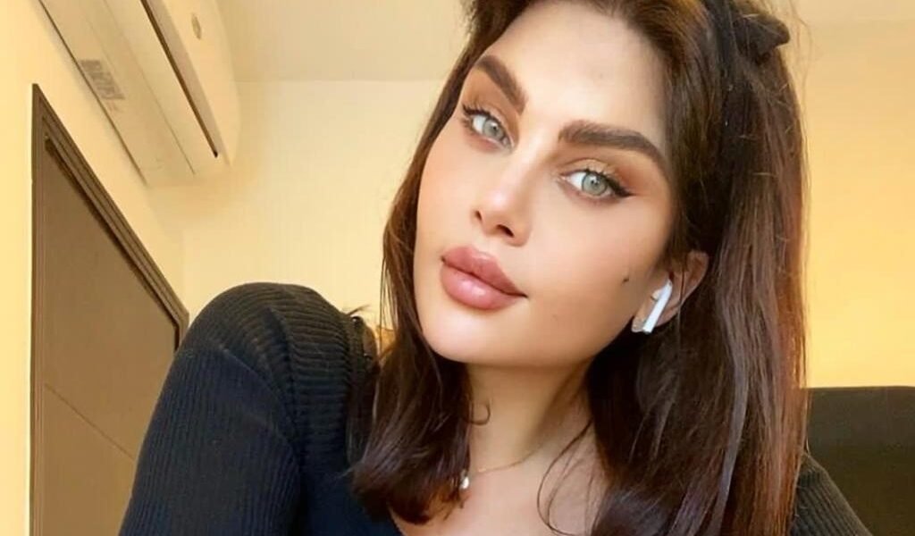 خبيرة التاتو نتالي حداد صاحبة الخبرات الغنيّة في مجال التاتو - صورة مميزة خبيرة التاتو نتالي حداد صاحبة الخبرات الغنيّة في مجال التاتو