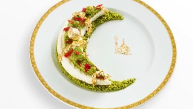 رمضان في دبي افتتاح خيمة حكايات في فندق بلازو فيرساتشي يجمع نجوم الفن والثقافة