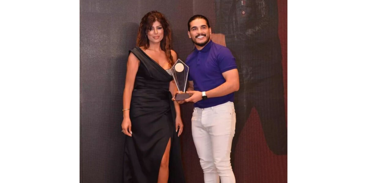صورة مميزة: مهرجان AFDAL الدولي يقدم جائزة أفضل فنان مطرب عراقي للفنان سليم سالم