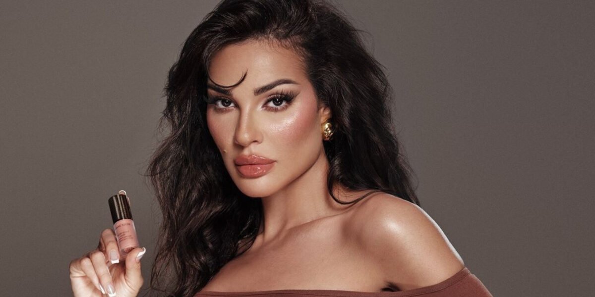 صورة مميزة: نادين نجيم تواصل الترويج لعلامتها التجارية