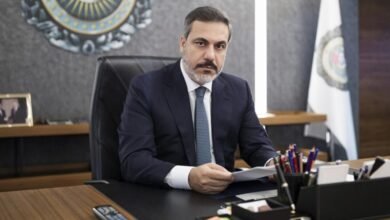 وزير الخارجية التركي يحط الرحال في روسيا